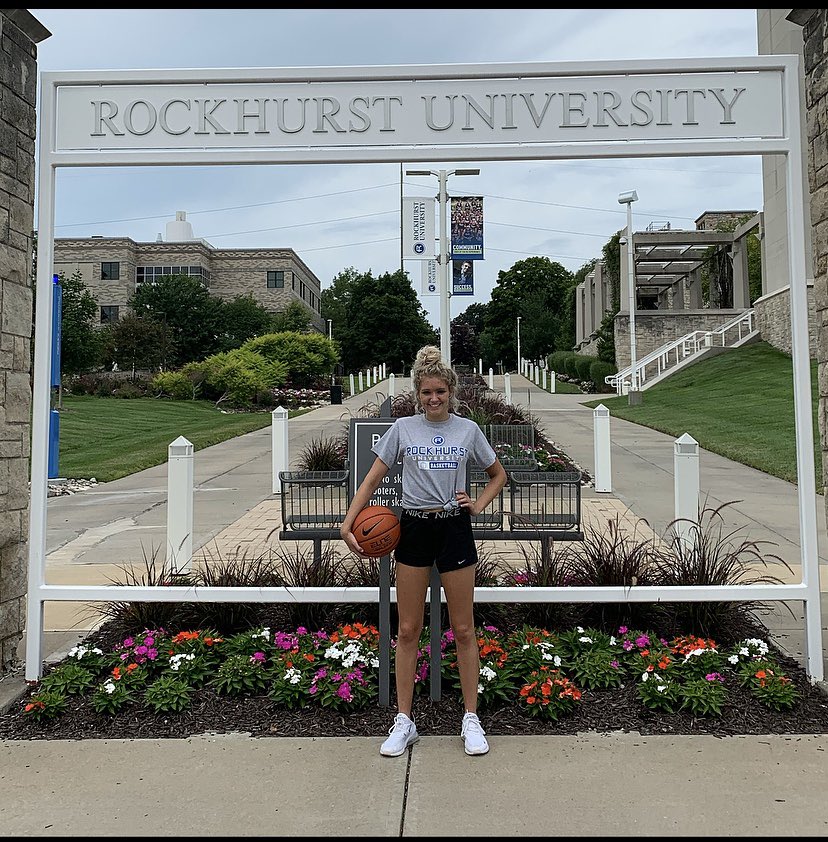 Brooke_Ellis23's tweet photo. #commited @RockhurstWBB @LSWGirlsBB @KansasEliteWBB @PrecisionAthle2 @PrepHoopsMO https://t.co/056wlnyFb3