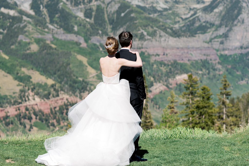 Telluride Weddings tweet media