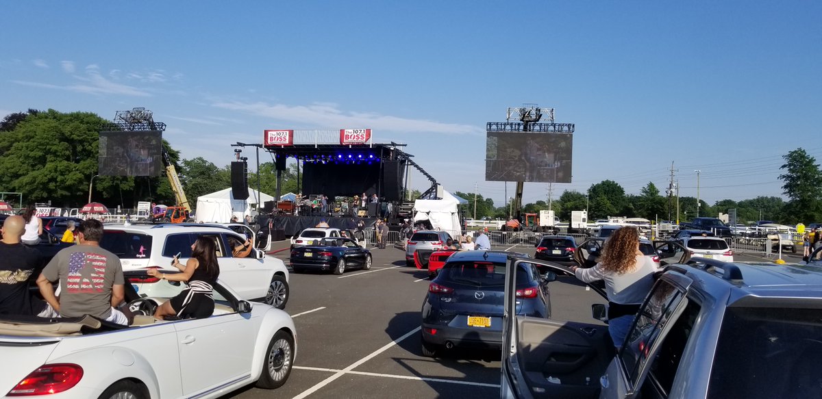 BMLBlackbird's tweet photo. Monmouth Park hosted one of New Jersey's first drive-in concerts last week.  Presented by Count Basie Center For The Arts.

Lighting, Video, Staging, and Power supplied by BML-Blackbird. 

#bmlblackbird #driveinconcert #driveinmovie #njdriveinconcert #nydriveinconcert https://t.co/krLNfRkjtX