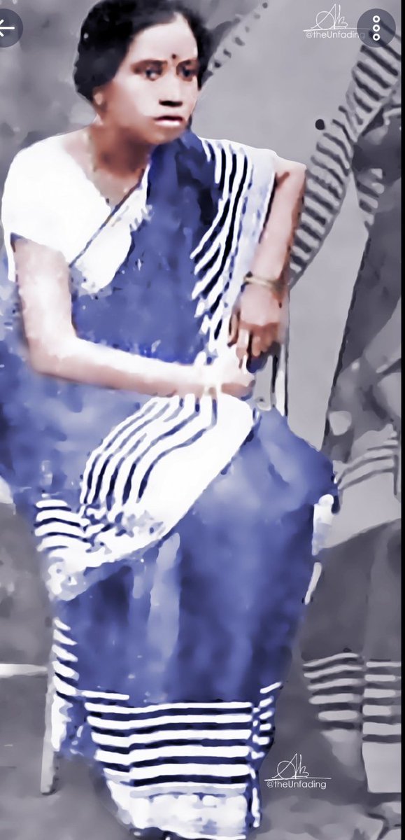 ଓଡ଼ିଶାର ପ୍ରଥମ ମହିଳା ସ୍ନାତକୋତ୍ତରମନୋରମା ପଟ୍ଟନାୟକ - ବ୍ରହ୍ମପୁର First lady post graduate of Odisha . * ୧୮୭୭ ମସିହାରେ କଲିକତା ବିଶ୍ବବିଦ୍ୟାଳୟ ଝିଅ ମାନଙ୍କୁ ପ୍ରବେଶିକା ପରୀକ୍ଷା ଦେବା ପାଇଁ ଅନୁମତି ଦେଇଥିଲେ । PC: @theUnfadingThread1/n