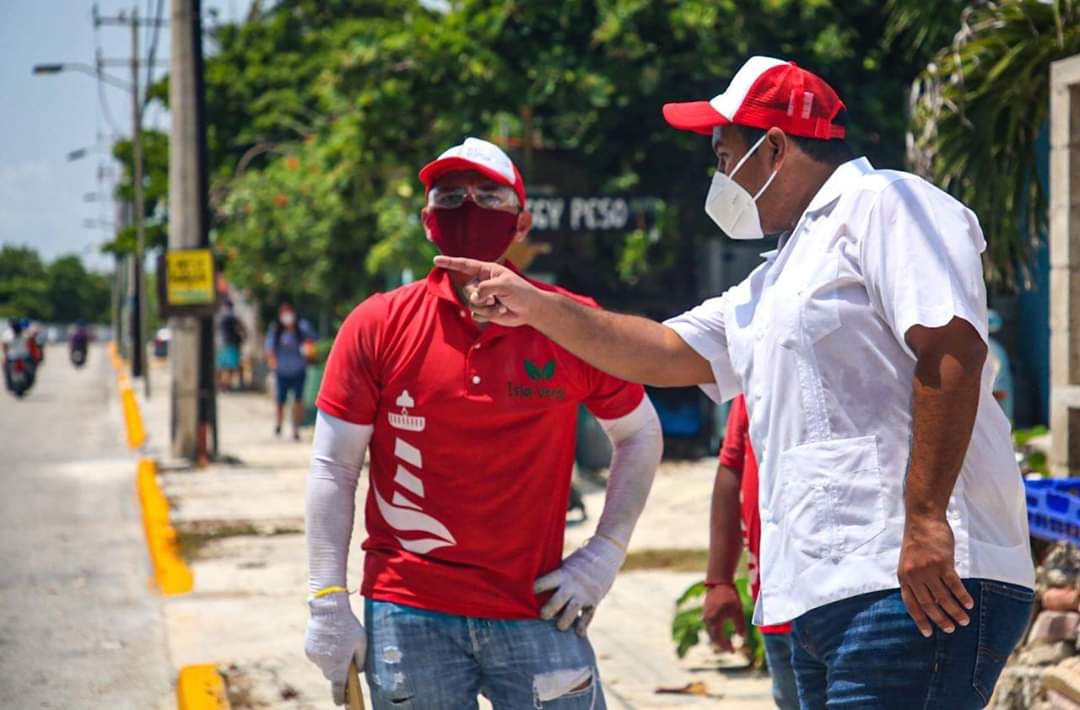 juancarrillo58's tweet photo. Como parte de las acciones de mantenimiento y preservación de la imagen de nuestra isla, esta mañana realicé un recorrido por los puntos donde se lleva a cabo el programa #IslaVerde♻️. 

#HagamosFuturo https://t.co/C9AP9pNKgP