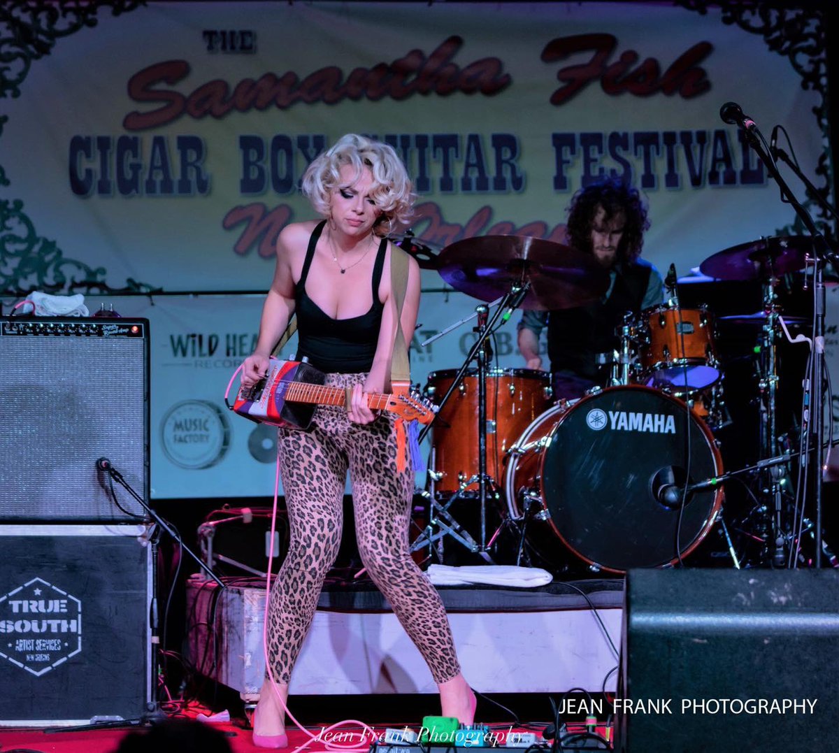 samfishcigarbox's tweet photo. 🙌🏼 SAVE THE DATE January 13-16, 2021! 
✯ The Samantha Fish Cigar Box Guitar Festival and Contest Announced! ✯ 
↪️ INFO: https://t.co/KlXWScivbC https://t.co/92c1nvJzRF