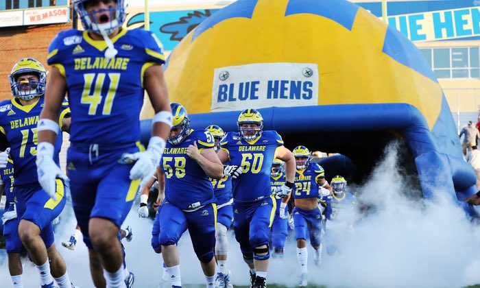 BenReznik1's tweet photo. π΅π‘After a great talk with @CoachJambrose and Coach Rocco, I am truly excited to announce that I have received my first D1 offer from the University of Delaware!! π΅π‘ @Pierce_Brennan @Day1toD1 @AOF_Football https://t.co/hoCKSkw7YX