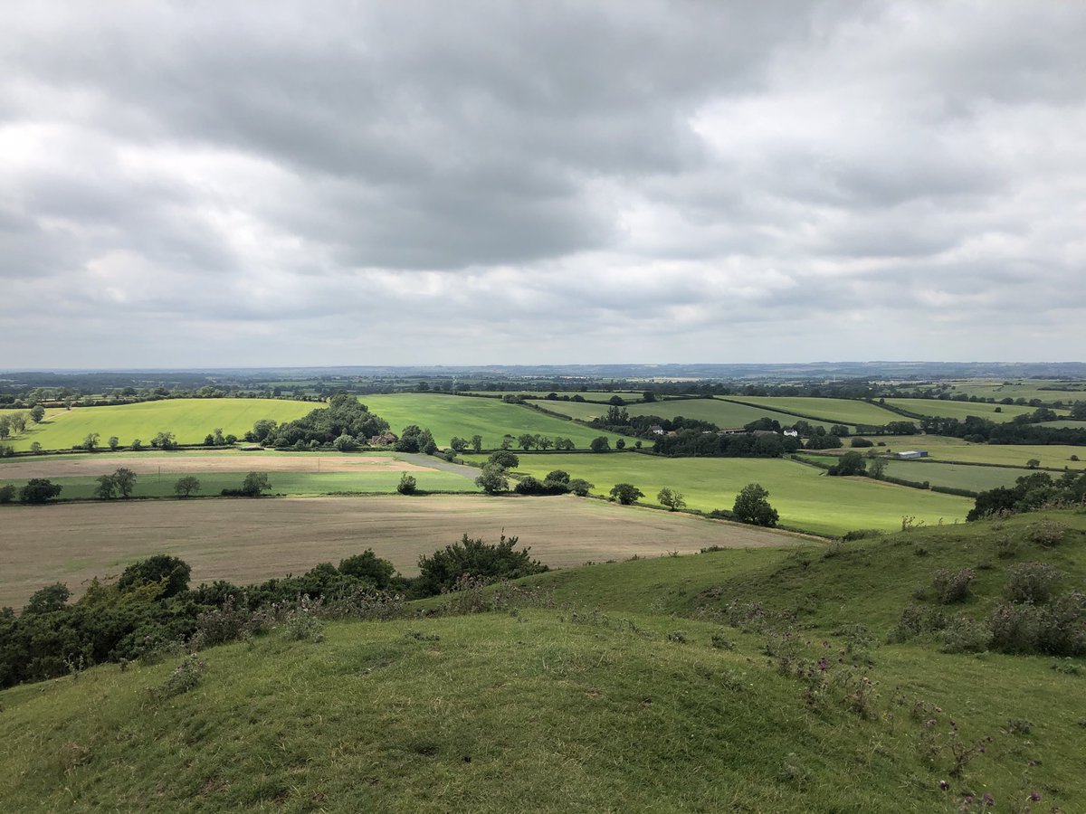 jamesgreenberry's tweet photo. @burroughonthehill #burroughonthehill #englishcountryside #patchworkfields https://t.co/FCNuZ1lfl6
