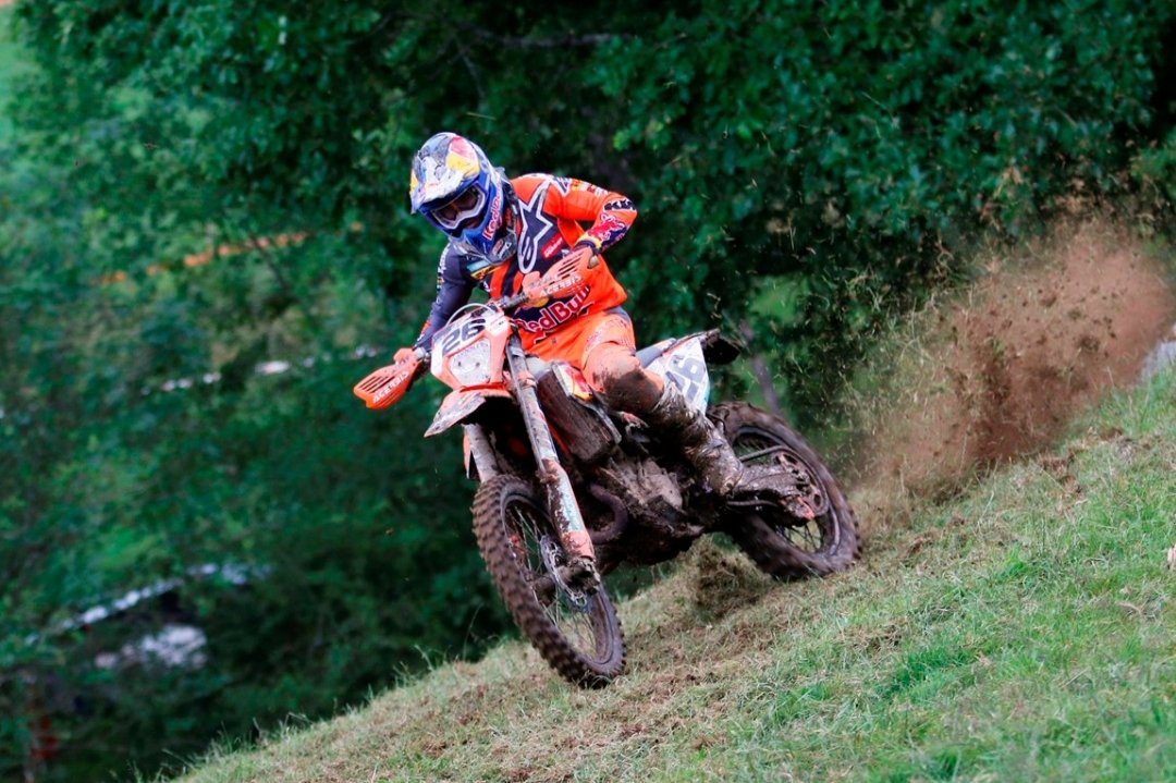 rfme_oficial's tweet photo. ¡¡¡El primer fin de semana de agosto vuelve el Enduro🤩🤩!!!

Infiesto nos regaló en el 2019 una carrera espectacular y este año no va a ser menos🔝🔝!!!

¡¡Os esperamos!!

#RFME #Enduro #ESPEnduro #Infiesto https://t.co/RRXmYMHmLB