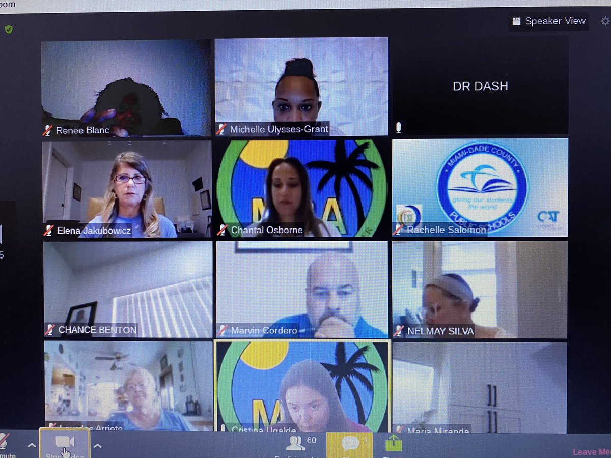 RangeeB's tweet photo. Another great session at #firstdayfutureready Student Engagement is KEY @miamibeachadult and now w/ @nearpod and @GetKahoot in my arsenal...my students will be even more engaged @MDCPSOperations 🤗 https://t.co/C2ypTGzzoK