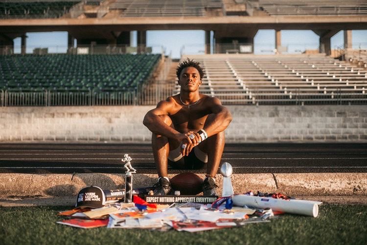 marques_buford's tweet photo. The commitment... Coming Saturday at 3:16pm central🐐 https://t.co/zQr66dlotl