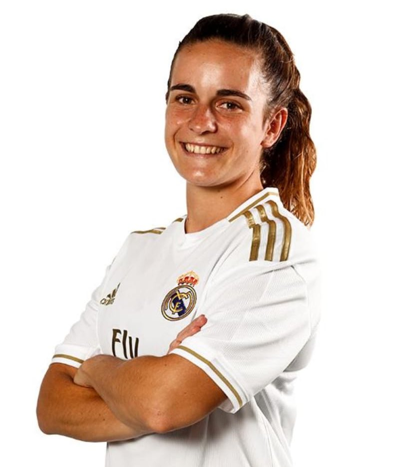 -She is constantly looking to play the deadly line breaking ball behind the defence & succeeds more often than not. Her vision to play such passes is amazing.-She has got the end product in her as highlighted by her 2G & 6A this season (3rd highest in the league).