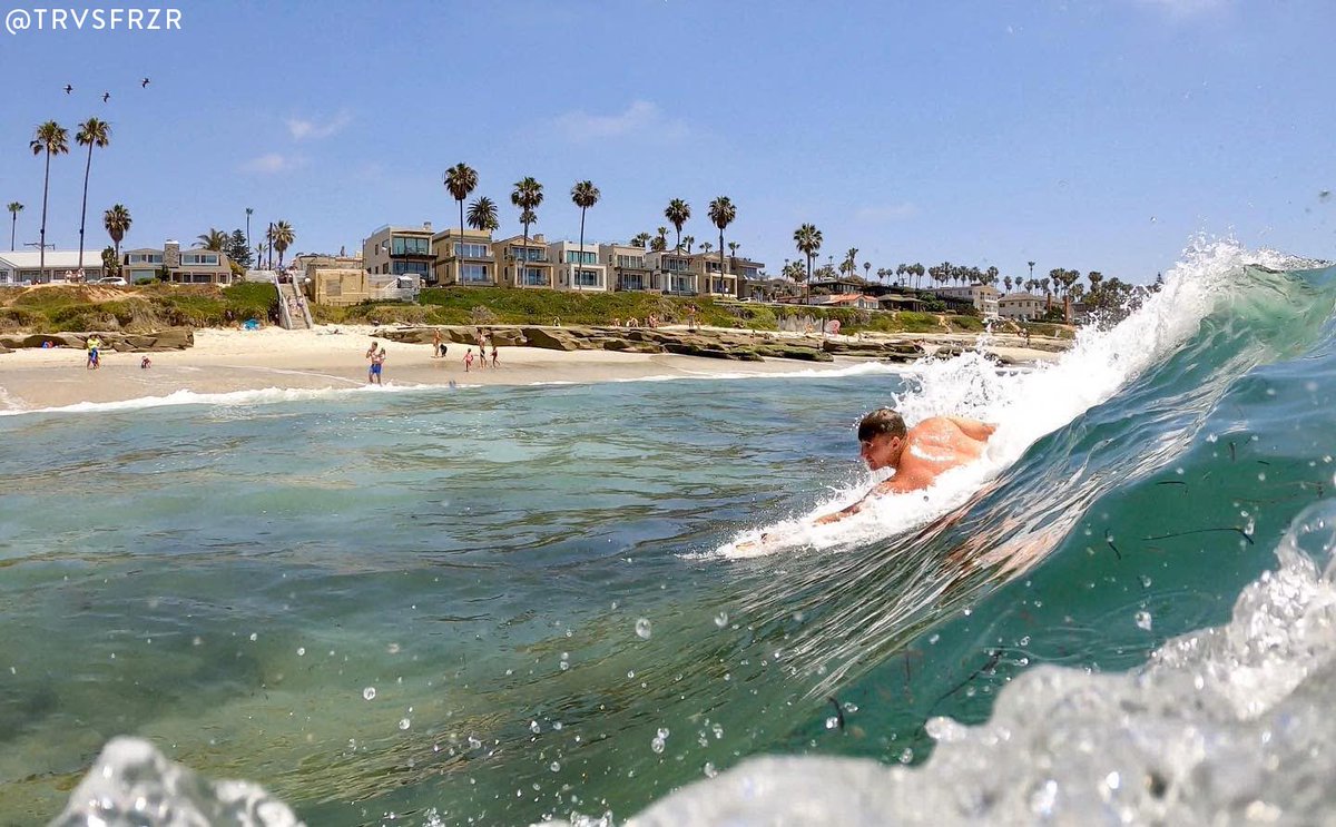 visitsandiego's tweet photo. There are so many ways to play in the water in San Diego. #VisitSD
🌊🏊🏄🚣 https://t.co/jJYQkT01zj