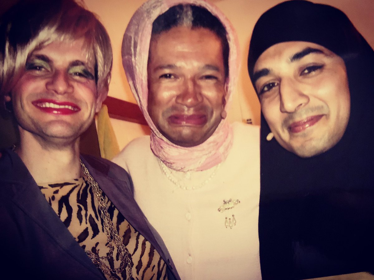 marclottering's tweet photo. A gentle throwback to when these three lovelies could still gather for tea #ThreeWiseMen #NikRabinowitz #RiaadMoosa #DirectedbyDavidKramer #whataride 👊🏽💥🕺🏻@RiaadMoosa @nikrabinowitz https://t.co/bRsizUpn4C