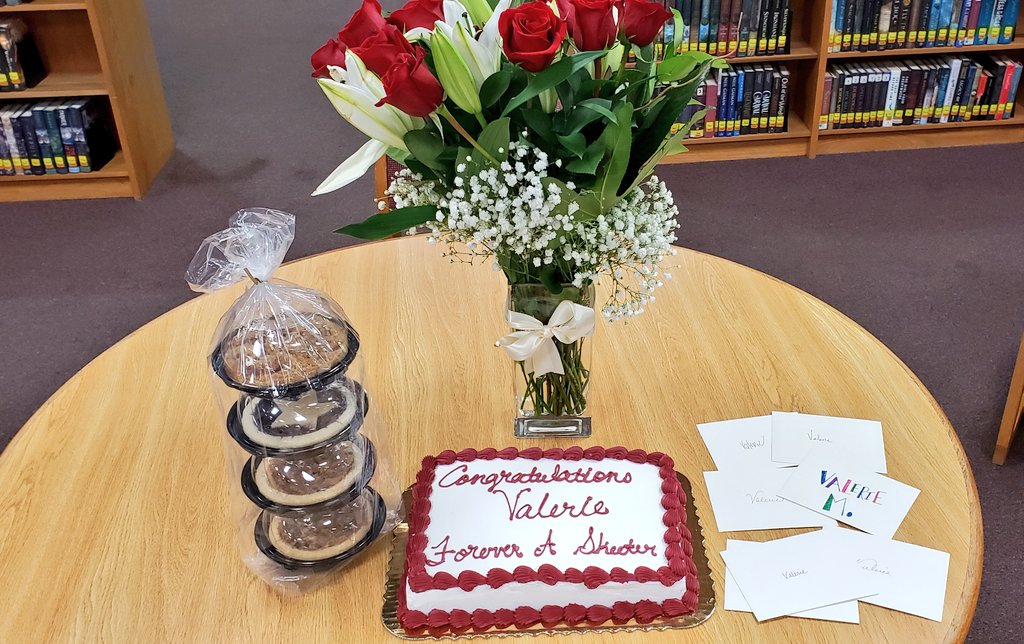 MesquiteHS's tweet photo. Saying goodbye is never easy. We'll miss you, Mrs. Mayad, but we share in your excitement as you begin your new role as the Director of Data Management. We take comfort in knowing you're not far from us. We love you! #flagshipfam #SkeeterNation #MayadMemories https://t.co/1Qyq7Q8SlN