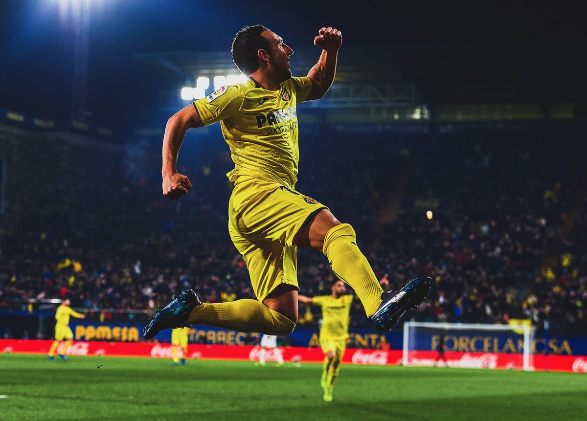 LA INFLUENCIA DE SANTI CAZORLA.Hoy hablaremos de uno de esos jugadores que es querido por todos, por su esfuerzo, su constancia y el ejemplo que da a todos, en especial a los más pequeños que lo tienen como referente. ABRO HILO  @19SCazorla