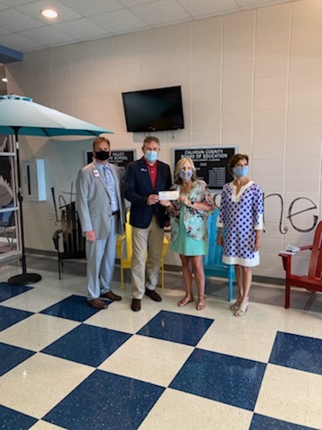 clasleaders's tweet photo. Today CLAS presented Pleasant Valley Elem in Calhoun Co. AL with a check for being selected District 6 #CLASBannerSchool. @ccboe_news @DAT1266 @Othell @PVESRaiders @CynthiaSMcCarty https://t.co/QC88I0diKI https://t.co/7f0W8LX0lA