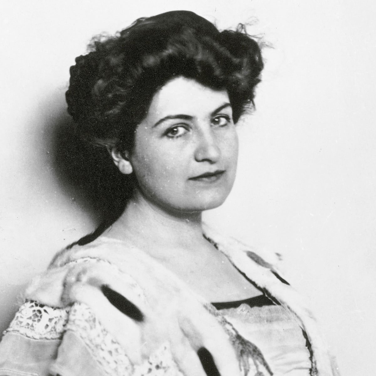 Alma Mahler met Oskar Kokoschka in 1912, one year after the death of her husband, Gustav Mahler. They had a fiery, destructive relationship. Mahler described Kokoschka as “the wildest beast of all.”