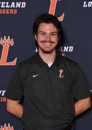 LovTigers_AD's tweet photo. Tiger Nation please join us in welcoming our new Head Dive Coach (pending school board approval) Salvatore Marino!! Coach Marino has been an assistant Dive Coach at Loveland for 2 years, and we are excited for Coach Marino to lead our Tigers! @LHS_Swim_n_Dive @tigersdiving https://t.co/PucgfRDYfH