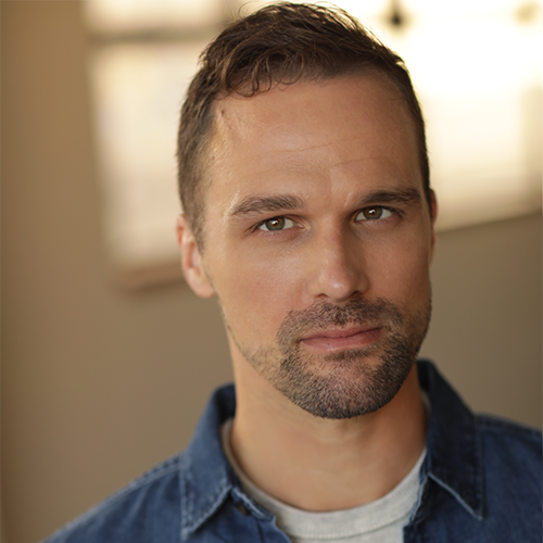 ACTSanFrancisco's tweet photo. Recent #ACTMFA grad Jeff Wittekiend talks about his experience in the MFA Program and finding joy in the rehearsal room. Read more here: https://t.co/3R6NTnlHAu #InsideACT https://t.co/iGYHfI4leN