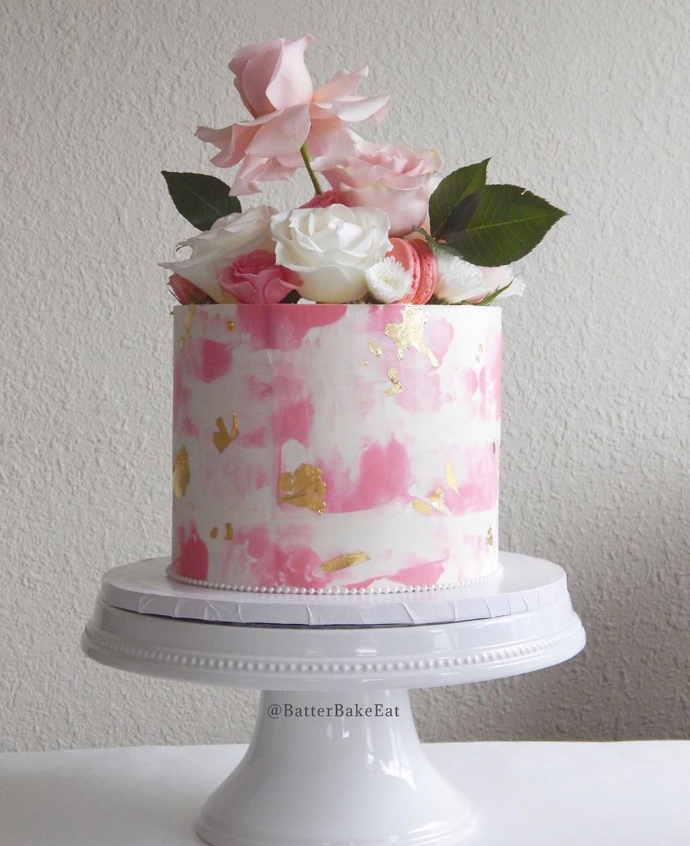 batterbakeeat's tweet photo. Simple &amp; Elegant! #sfcakes #sfevents #sfluxury #floralcake #buttercreamcake #thinkpink https://t.co/tggXhIv8hK