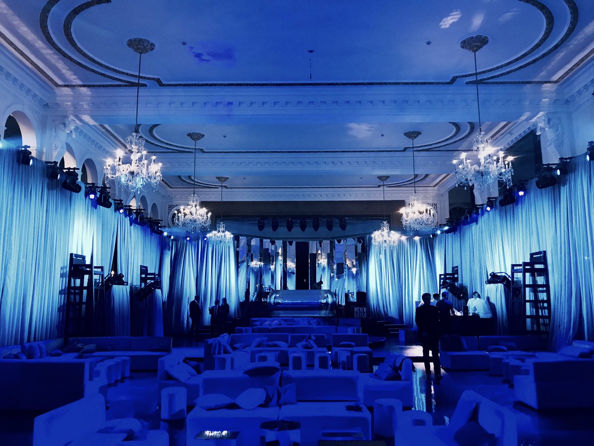 opticmotion_'s tweet image. We provided our VJ'ing services for a multiple projector mapping show projected onto ceilings for a private event hosted by a high profile entrepreneur at Porchester Hall #PorchesterHall #OpticMotion

Production villa eugénie