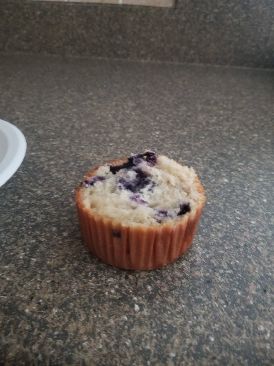 CoachBellNpHawk's tweet photo. A muffin with just a stump is not a muffin at all
Top of the muffin to you!!! https://t.co/qvlVdp0gMe