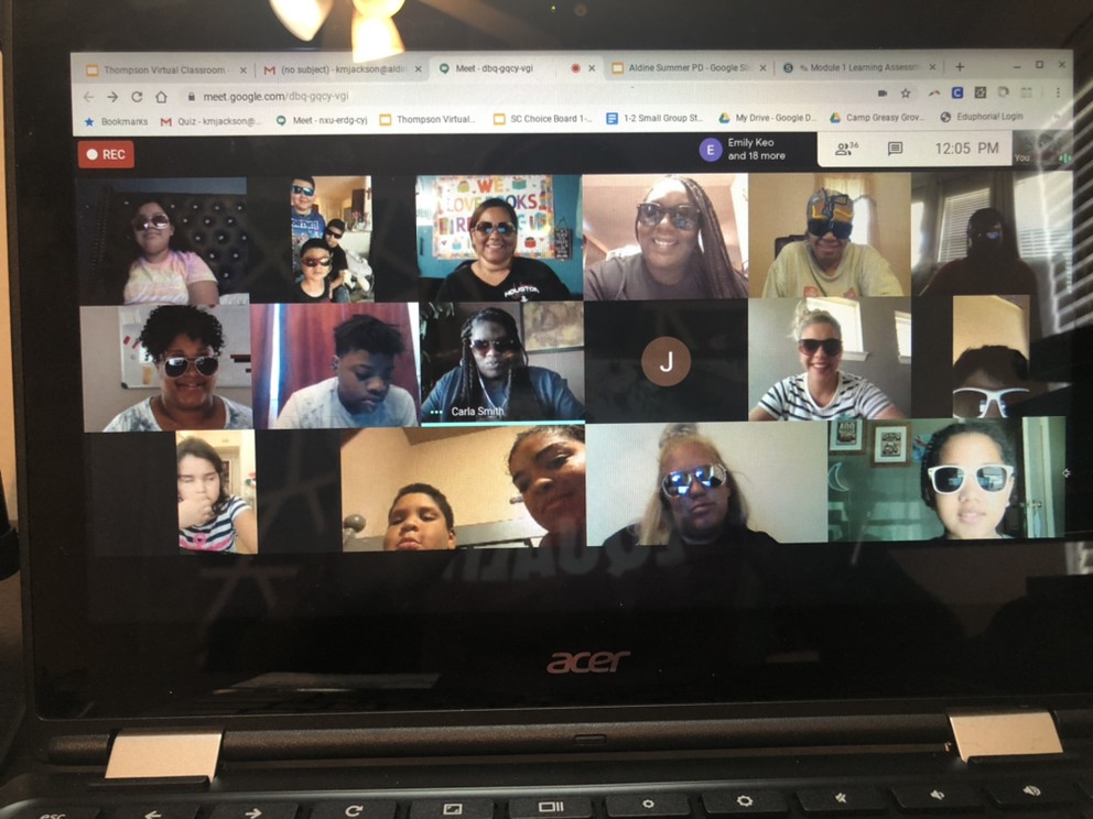 CounselorCRS's tweet photo. At Camp Greasy Grove....Their futures are BRIGHT!! π
@KujawaES_AISD
@ConleyES_AISD
@Carmichael_AISD
@tyvettesmith
@edventure_AISD
@STARS_902
@Kjack2018 https://t.co/WMeMDbI88S