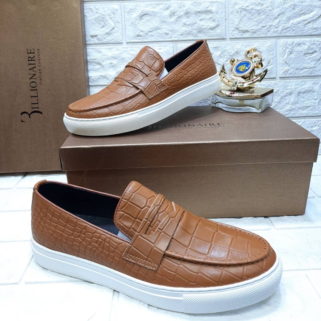 AprilstoreN's tweet photo. Billionaire Italian Couture.....#footwear buy now https://t.co/IeNkfM4cQ4