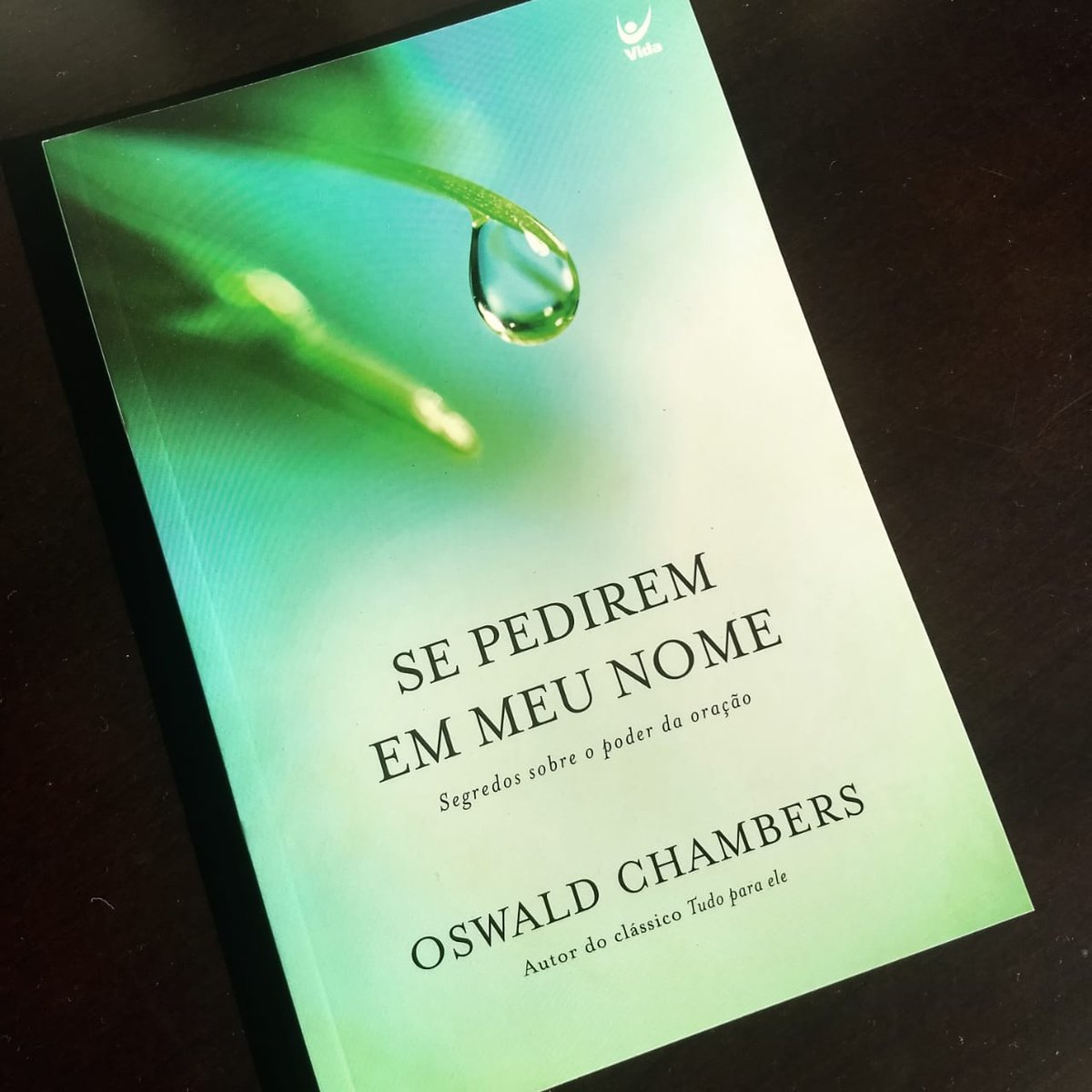edclassicos's tweet photo. Novidade no site!

Se o único motivo que nos leva a orar são as nossas necessidades e se estamos satisfazendo essas necessidades de forma razoável, por que orar? Chambers nos aponta o motivo.

• Adquira em nosso site: https://t.co/SpaIbMrmiJ https://t.co/ZvbjM4mgpM