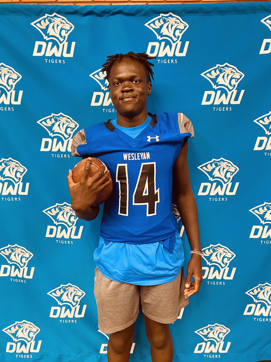 gio5oromo's tweet photo. Thank You @CoachTJoiner @dwtigerfootball for the amazing visit!! Can’t wait to get back up to Mitchell! https://t.co/KfoL3CLlqA