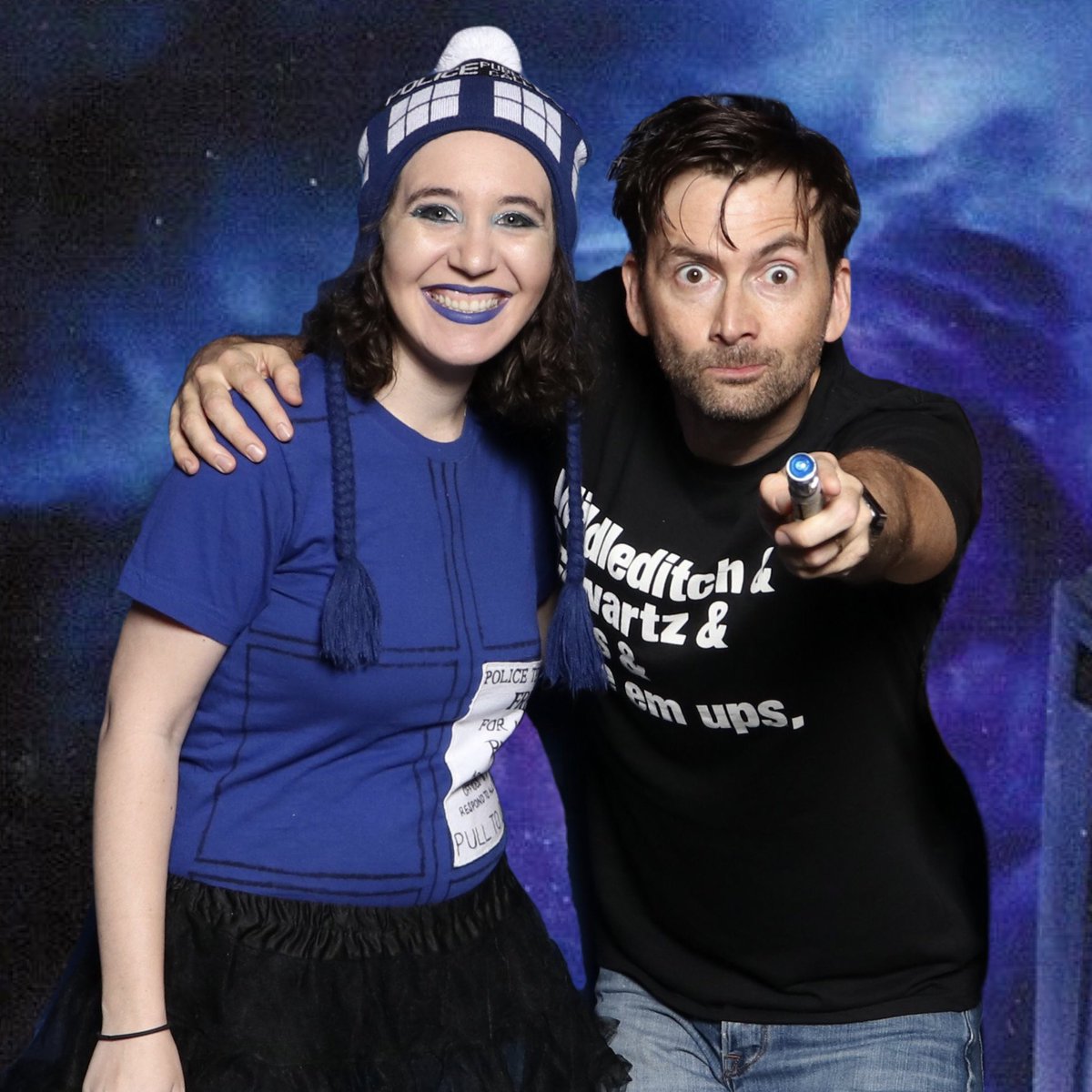 I have a whole album that is just photos of me with celebs. There are more I didn’t include in this thread. It’s a lot of theatre with some cons and other stuff thrown in  https://twitter.com/thaterica...