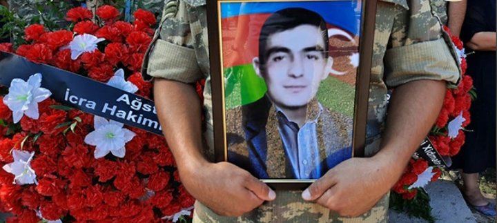 FiruuzeS's tweet photo. Another Martyr, vain hopes, half-fulfilled dreams ... Everything was started by Armenians. They killer !!!
#StopArmenianAggression
#StopArmenianOccupation
#KarabakhisAzerbaijan https://t.co/55Ugk7yuVs