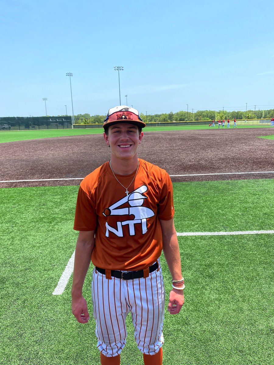FiveTool's tweet photo. @FiveToolTexas F: @NTXBC_DIRTBAGS Woods 6, @ntlbaseball Buckner 5
PoG: @Co1eRobertson 3-3, 2B, RBI, R
Pitcher: @Aaron_Hayes5 5.0 IP, 5K, 7H, 2 ER
Notable: @_gavinwilliams5 2-3 https://t.co/AUDq24RJ1f