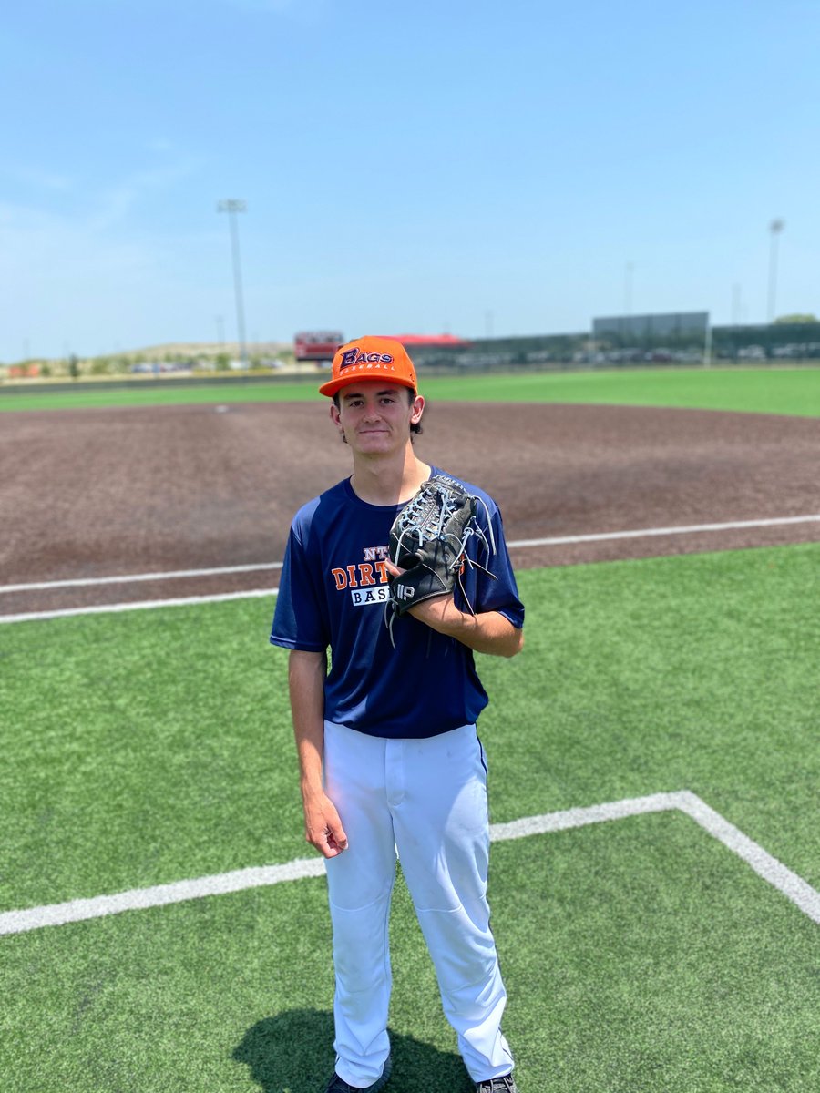 FiveTool's tweet photo. @FiveToolTexas F: @NTXBC_DIRTBAGS Woods 6, @ntlbaseball Buckner 5
PoG: @Co1eRobertson 3-3, 2B, RBI, R
Pitcher: @Aaron_Hayes5 5.0 IP, 5K, 7H, 2 ER
Notable: @_gavinwilliams5 2-3 https://t.co/AUDq24RJ1f