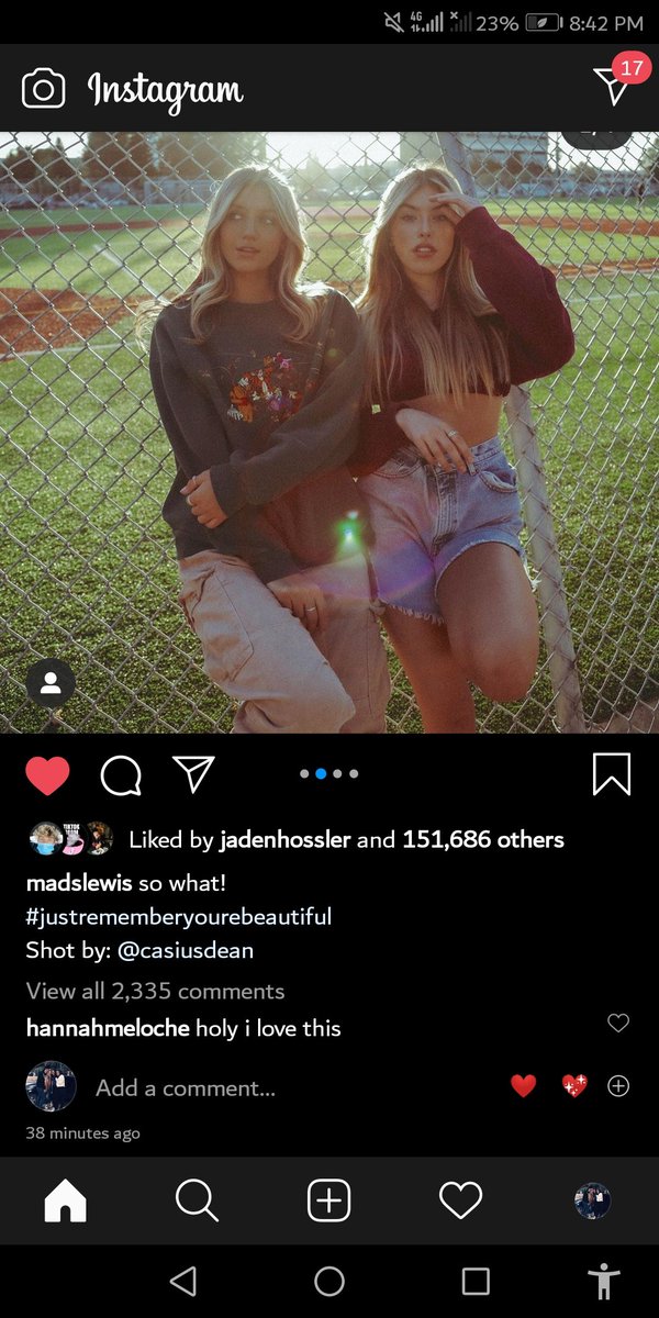 chvlmts's tweet photo. So we're not gonna talk about her caption? I LOVE THEEMMM
#SoWhatOutNow #STREAMSOWHAT https://t.co/XfwHZPalcn