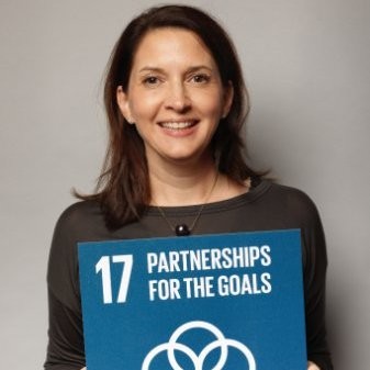 EricssonNA's tweet photo. “It’s always a pleasure to talk about the #SDGS.” - Heather Johnson, VP Sustainability and Corporate Responsibility 

Thanks so much for another great session, @techonomy! #TechonomyVirtual https://t.co/98oLqXGynb