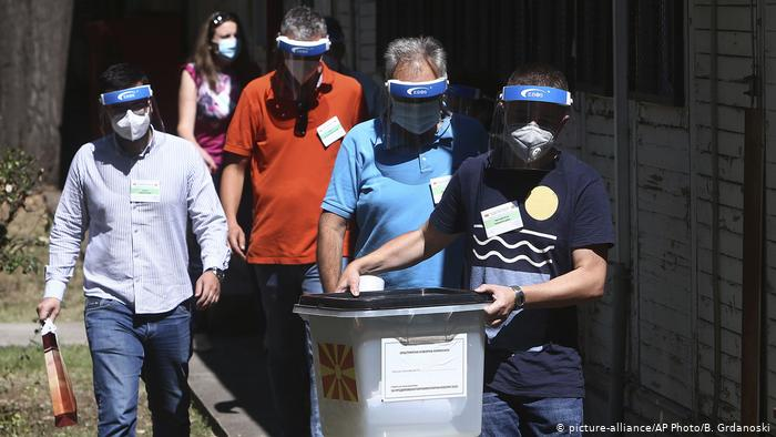 TheOhridGroup's tweet photo. Yesterday, 🇲🇰 finished early general elections. While gallantly fighting the #COVID19 pandemics, democracy was also ensured!

@TheOhridGroup congratulates @SDSMakedonija and @Zoran_Zaev on electoral victory and looks forward to working with new government on the 🇪🇺 accession. https://t.co/DL1UQQwL1j