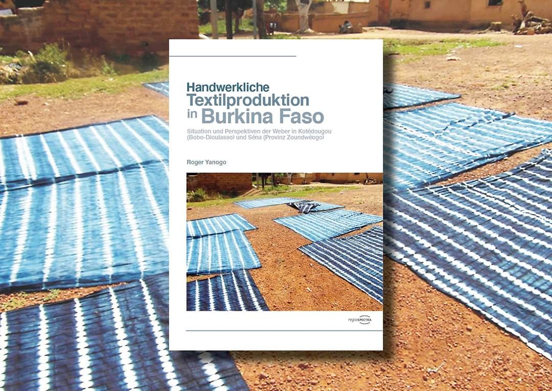 #burkinafaso #textilproduktion #weber #ethnologie #WestAfrica #tradition #moderne #entwicklungszusammenarbeit regiospectra.de/buecher/afrika…