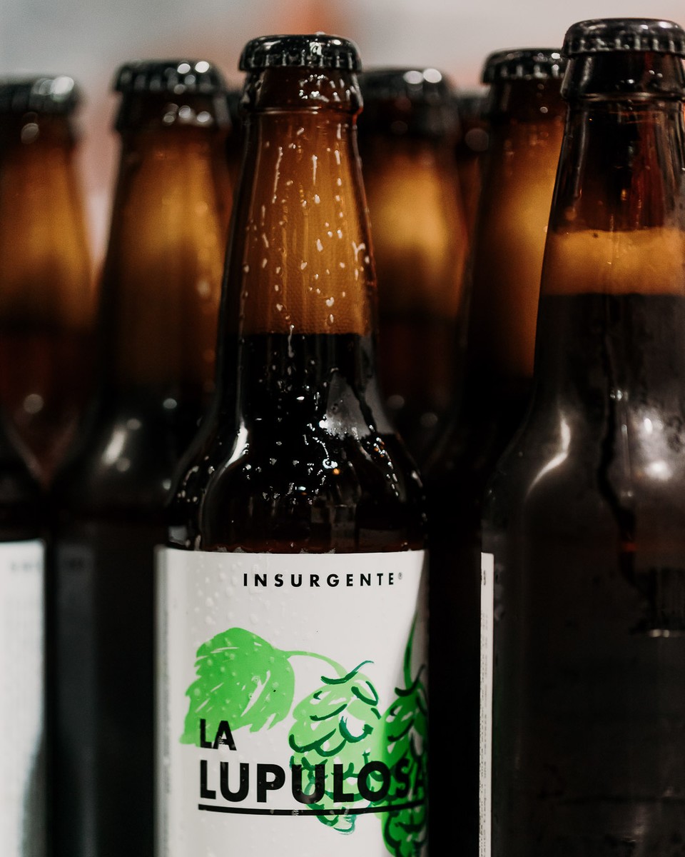 insurgentebrew's tweet photo. La favorita de los Lupulovers 🌿
Nuestra cerveza estrella. Una IPA clásica, cuerpo mediano, notas ligeras a caramelo y cítricos, amargor marcado.
LA LUPULOSA 🍺 American IPA - 7.0% alc. vol.
#SéInsurgente / #MadeInTijuana https://t.co/tARleyHwc2