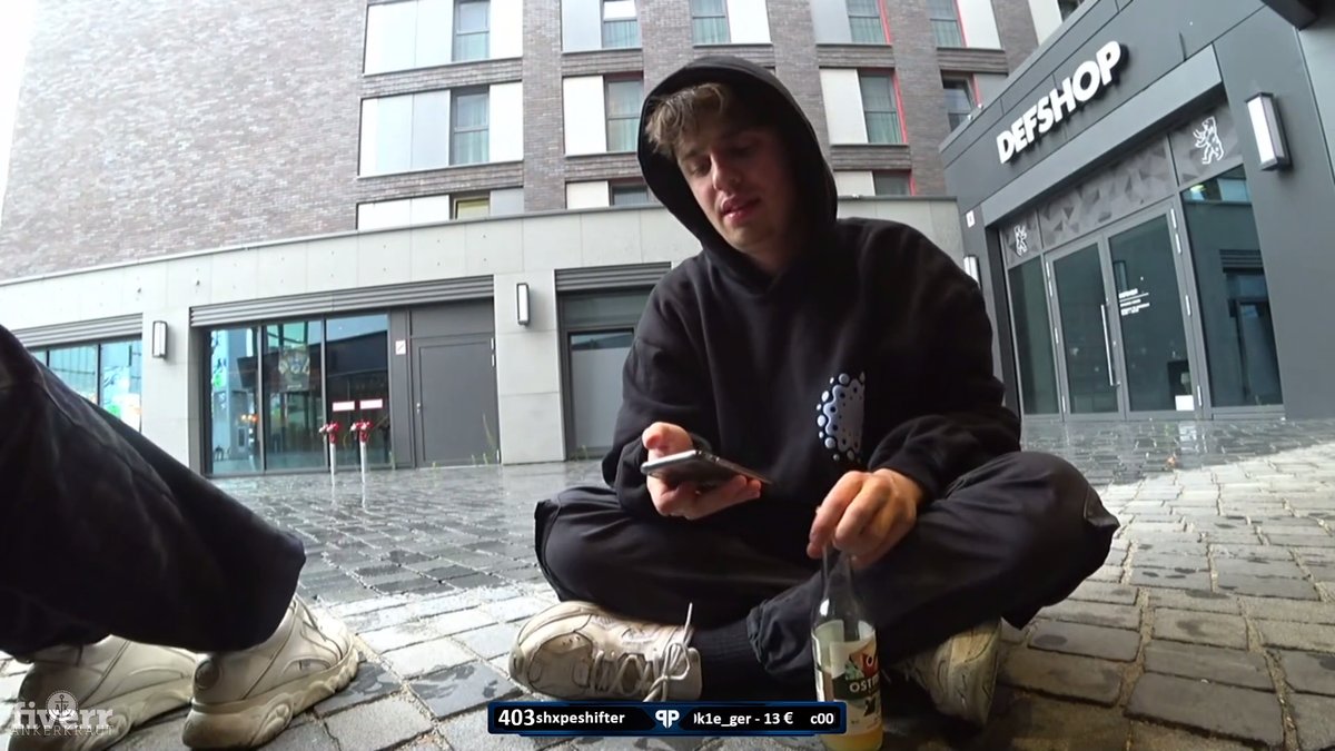 moin Meister, wie wärs wenn du Mal ein video machst wo du 1 tag lang als penner lebst, Perfektes aussehen hast du ja (sehe foto) <a href="/Papaplatte/">Papaplatte</a>