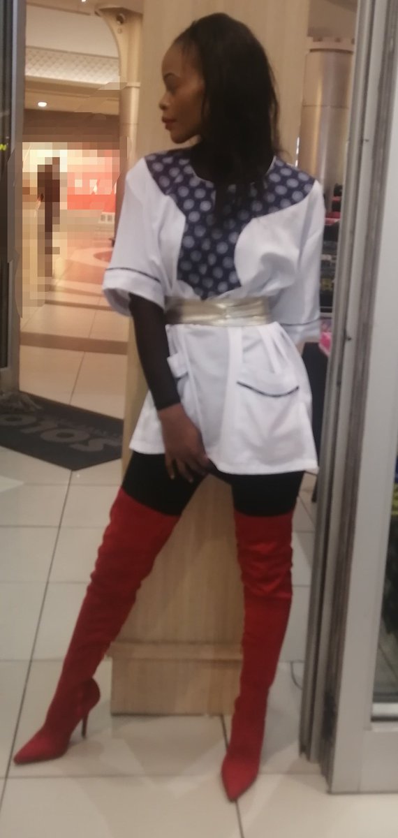 NikitaNaidoo10's tweet photo. She is clothed in Strength and Dignity and she laughs without Fear of the Future. #SheStillStands and #SheChangesEverything because #SheIsAfrica #AfricanBeautyQueenWithSubstance #MsAfricaFinalist #2021 #africapageants #AliyahModestyModelsSchool #MandelaDay2020 #thursdayvibes https://t.co/8Fs2sTmKS1