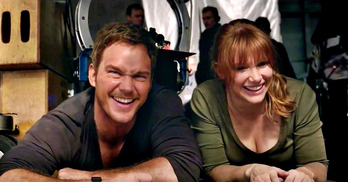 These past couple of weeks my abs have been sore from laughing so much — it’s good to be back at work with this funny guy 🦖🦕 #TBT #JurassicWorld