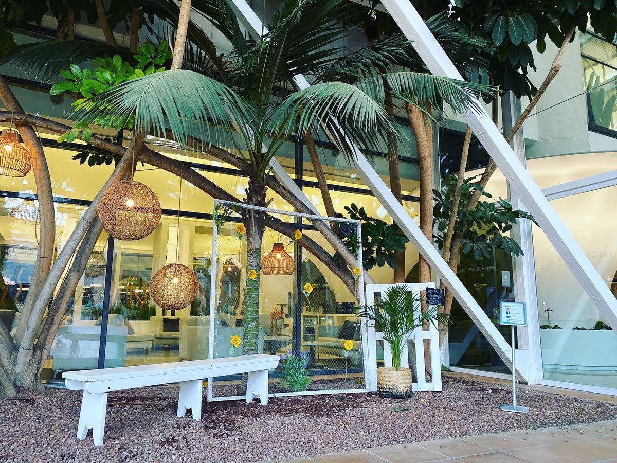 Rincones con magia en @melia_benidorm.
Vuelve a disfrutar de este verano con nosotros.
#meliahotelsinternational #meliabenidorm #volver