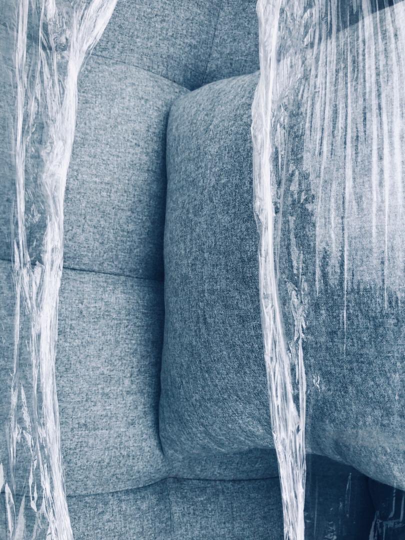 declutter_ng's tweet photo. Item Description: Sofa

Selling at: 60,000

Condition: New

Location: Ilupeju, Lagos

_________
Please send a DM if you want to order this item.

#DeclutterNG https://t.co/cJI3PDtOAa