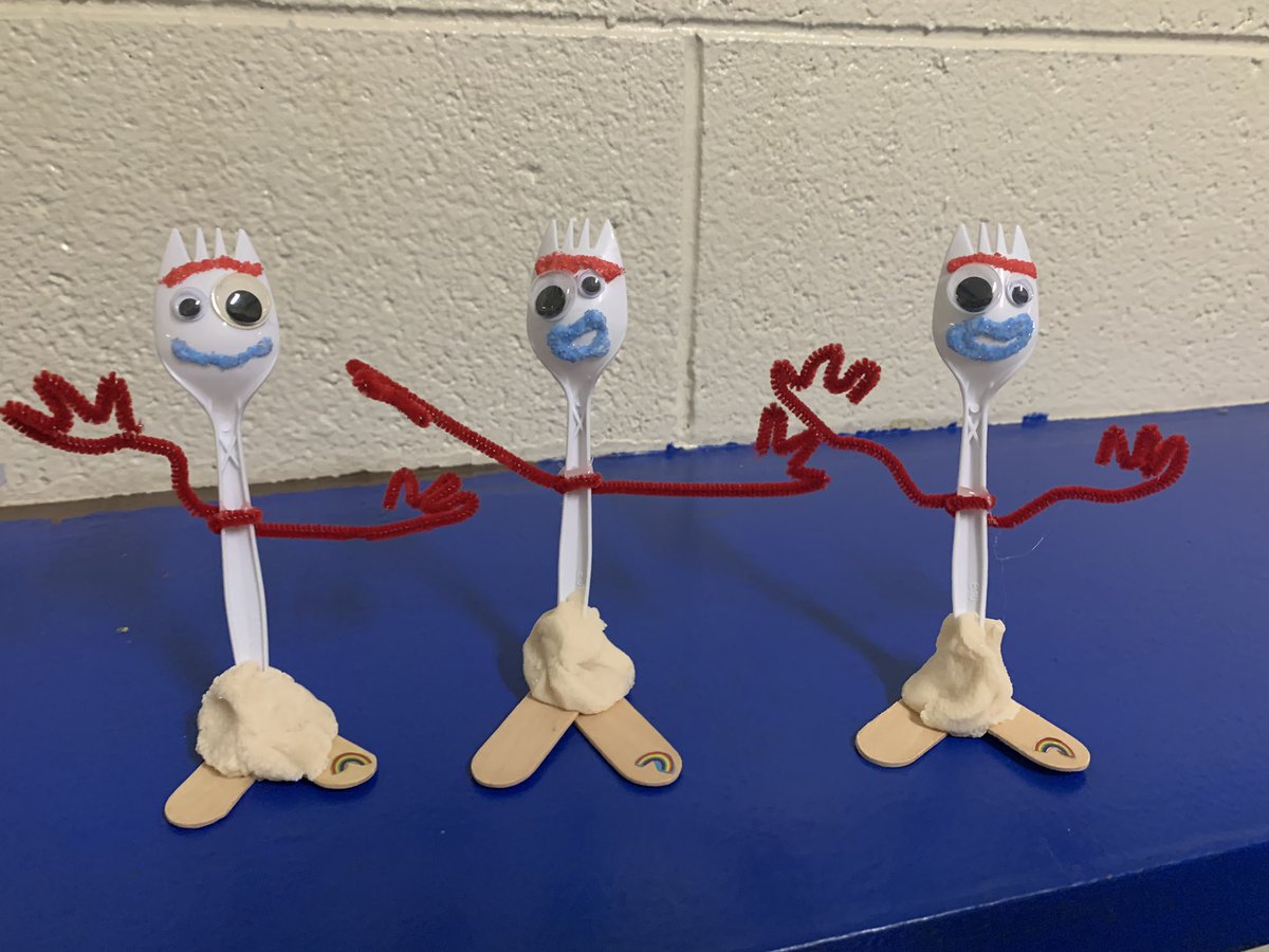 _RachelSura's tweet photo. WE LOVE FORKY!!! Today’s creation at @wawmrcs Camp Champions! #wawmproud https://t.co/B5K786zxws