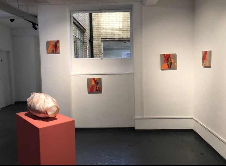 AndreaColtman's tweet photo. #throwbackthursday #aroomofonesown curated by #rhmmonks @nicoleprice34 @FionaGRoberts 

‘Neither Here, Nor There’ in  #inauguralshow #koppelcentral
#psychogeography #transience #nonplace #interstice #connect #disconnect #londonartist #oilonlinen #womeninart @KoppelProject #kunst https://t.co/Kb0FQ3R40J