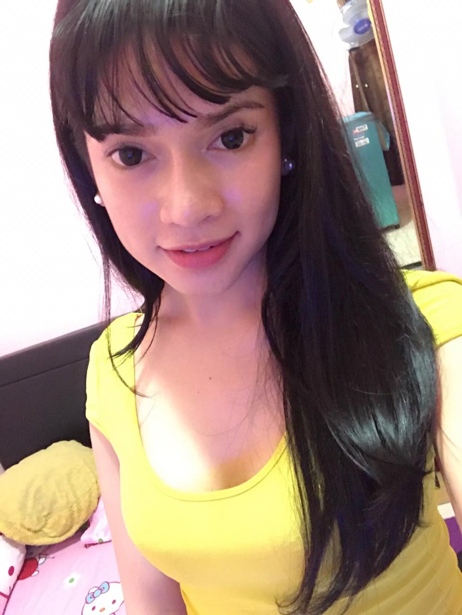 putrywariamkssr's tweet photo. #wariamakassar
#transgender
#ladyboy https://t.co/6luExvUUdY