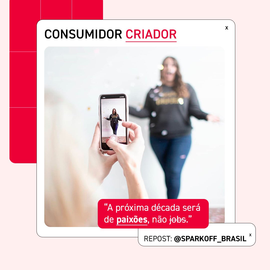 SPFW's tweet photo. Segundo a #sparkoff, empresa que @andreabisker é fundadora, o conteúdo gerado por usuários é 50% mais confiável para os consumidores do que outras mídias e também 35% mais memorável!
⠀⠀⠀⠀⠀⠀⠀⠀⠀
#SPFW25anos #SPFW https://t.co/qs6yorvr7L