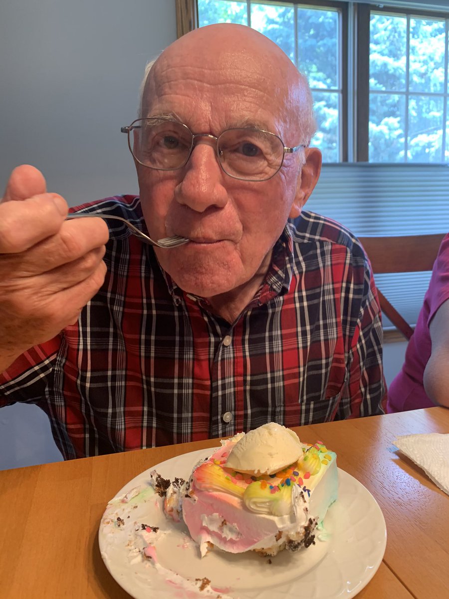 vicky_elbert's tweet photo. Enjoy these pictures of my grandpa eating a big piece of cake. Just felt the need to share these somewhere. https://t.co/nYYwft7Hom