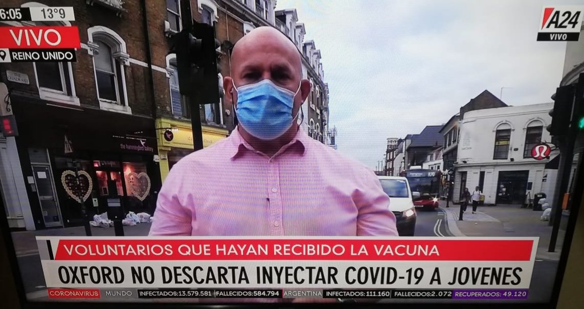 contra_mentiras's tweet photo. Desde el 1er. mundo nos bajan línea de como eliminar oficios. En éste caso con un celular eliminan un camarógrafo y su asistente, que a su vez es sonidista e iluminador, sin importar la calidad. Sería bueno regular estas cosas y eliminar las bajezas de los Magnetto/Vila/Manzano. https://t.co/DunvFRvOqB