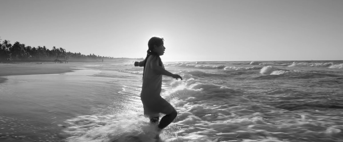 cinematogrxphy's tweet photo. roma (2018) dir. alfonso cuarón https://t.co/W0vdzAMQDt