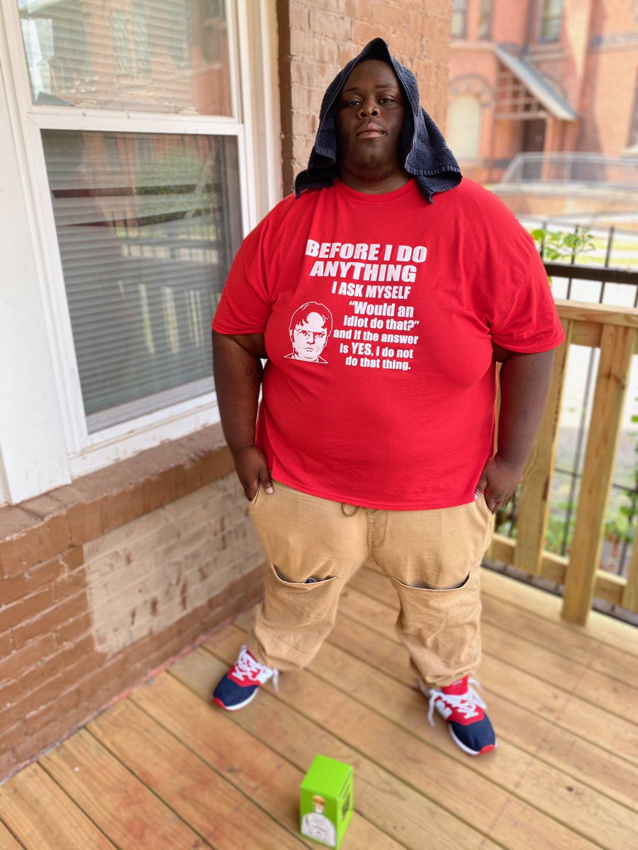 MrPluckEm_77's tweet photo. “Gave My Dog A Couple Hunnid I Told Em Hold His Head” Blessed To See 27 Another Year More Blessings #FreeSplashBro #TeamCancer #SizzleDay #Chapter27 #TronMe ♋️‼️✊🏾 https://t.co/ErjIC1KtK5