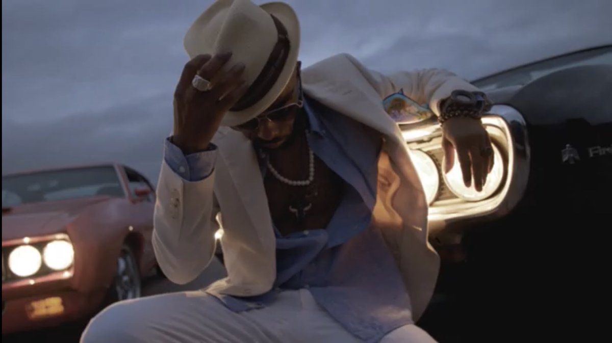 ROBNEHISTORIAN's tweet photo. Ralph Tresvant, Johnny Gill Reunite in Lush ‘All Mine’ Video https://t.co/4wHKfI1PMG #VideoAlert https://t.co/vG5KvBCTTp